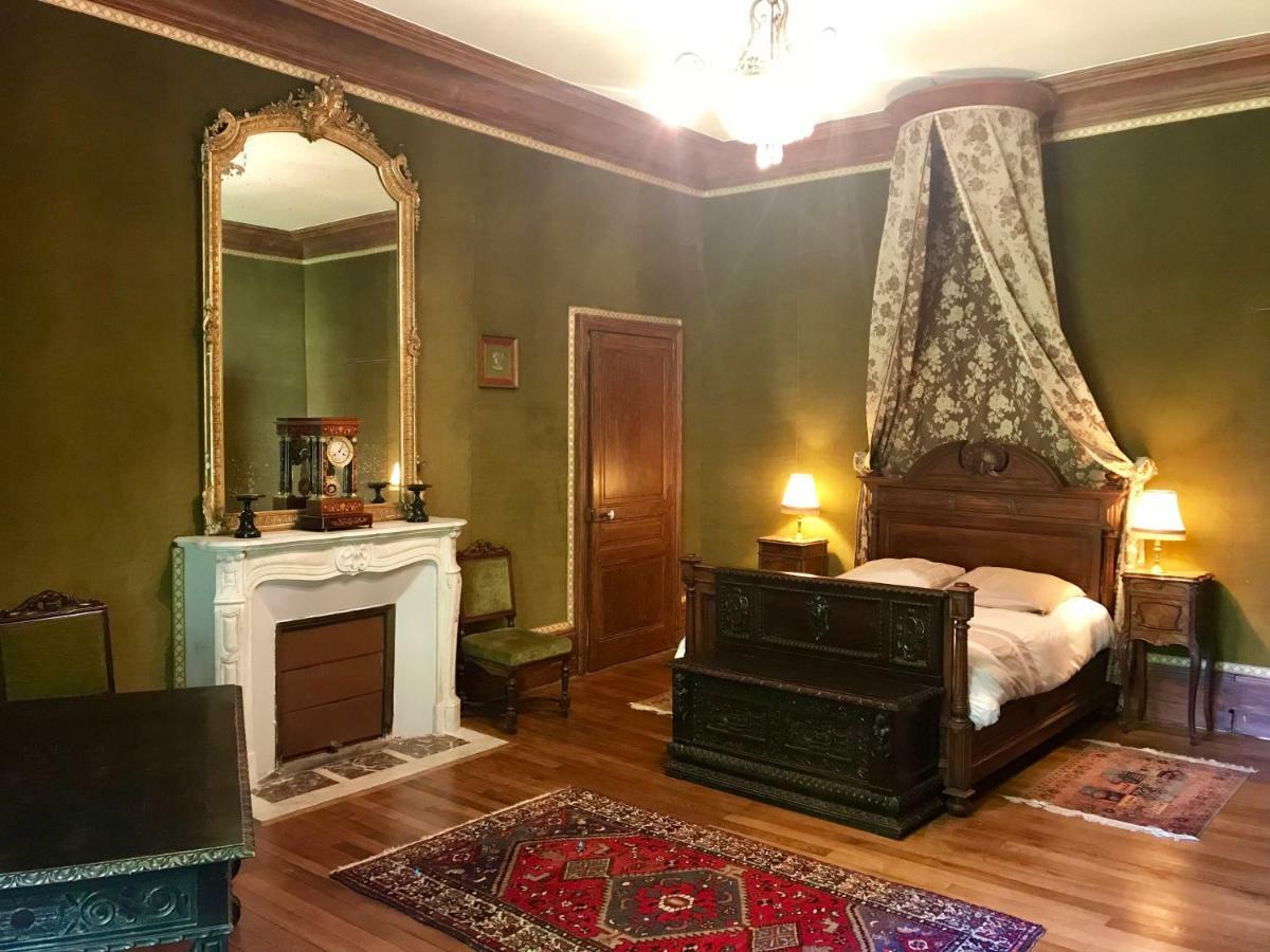 Chateau De Walmath Saint-Laurent-les-Églises Екстериор снимка